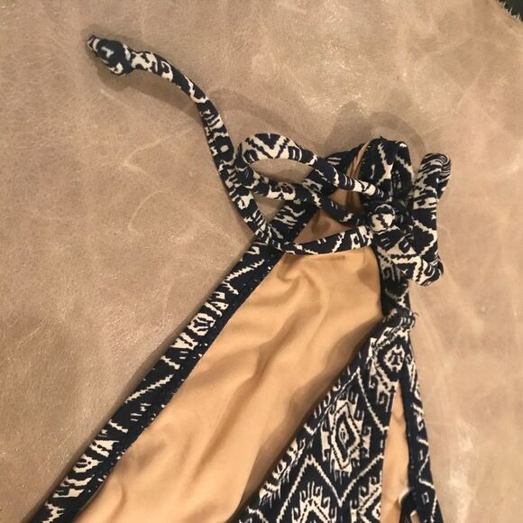 J.Crew Batik String Hipster Bikini M - Picture 4 of 9